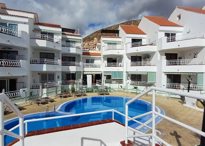 Diamantes Komfort - 2 Bedrooms, 2 Bathrooms, Easily Accessible, No Stairs Apartment