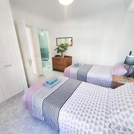 Diamantes Komfort - 2 Bedrooms, 2 Bathrooms, Easily Accessible, No Stairs