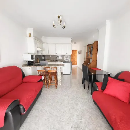 Diamantes Komfort - 2 Bedrooms, 2 Bathrooms, Easily Accessible, No Stairs Apartment
