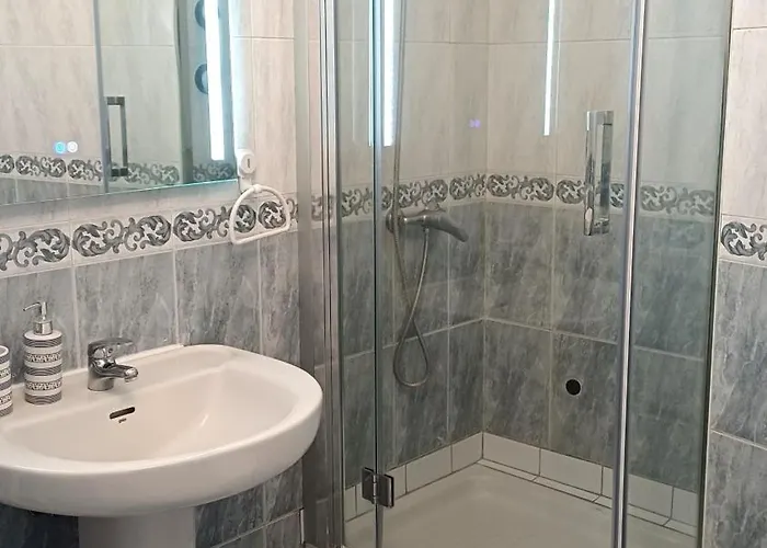 شقة Diamantes Komfort - 2 Bedrooms, 2 Bathrooms, Easily Accessible, No Stairs