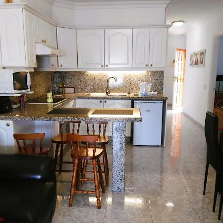 Diamantes Komfort - 2 Bedrooms, 2 Bathrooms, Easily Accessible, No Stairs アパート ロスクリスティアーノス