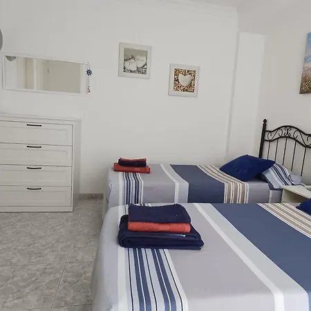 Diamantes Komfort Apt107- 2 Bedrooms, 2 Bathrooms, Easily Accessible, No Stairs Los Cristianos (Tenerife)